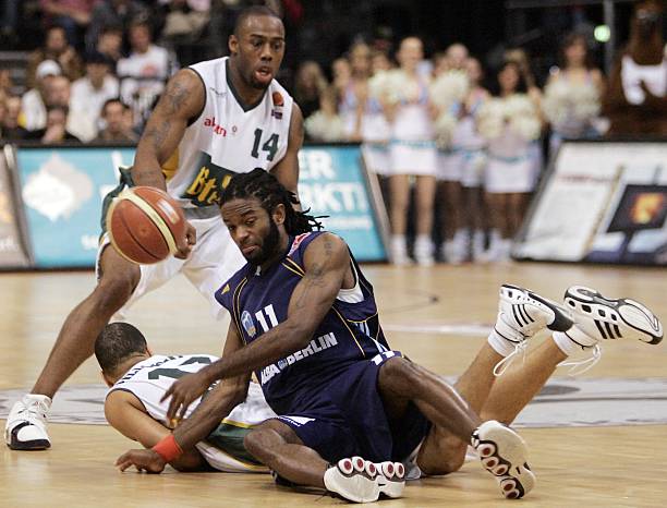 对球员的深 对球员的深