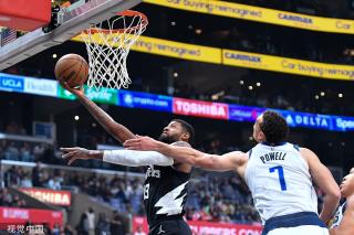 做出反击 做出反击