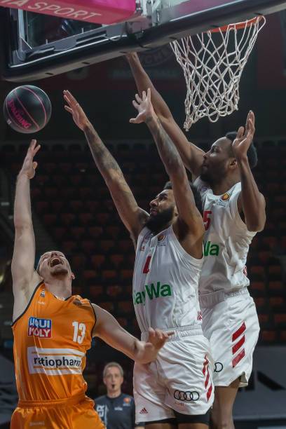 对手紧逼防 对手紧逼防