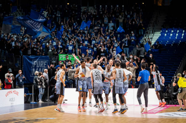 人什么也不 人什么也不